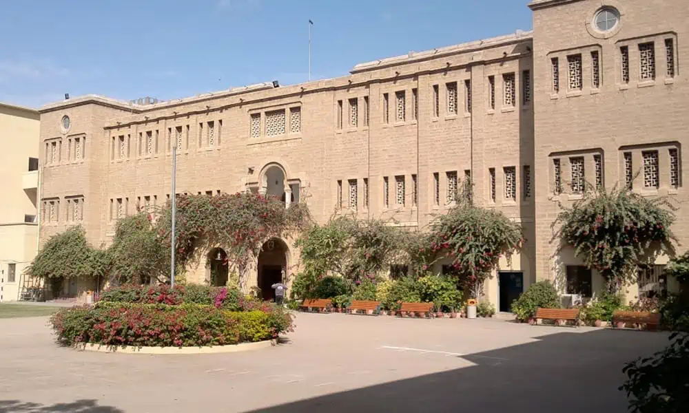  The Karachi Grammar School